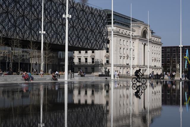 15万人涌向德国国会大厦,脱钩恶果显现?