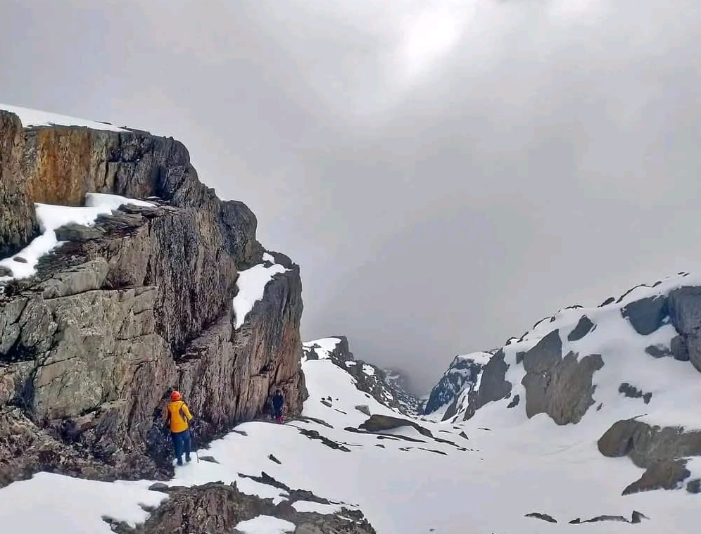 缅甸山脉图片