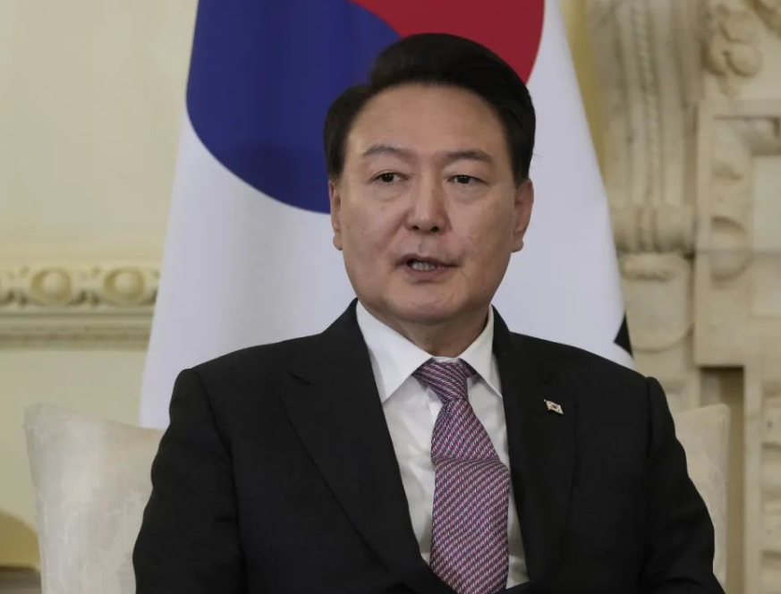 韩国新任外长放下身段,为中国打破一个惯例,主动访华寻求合作