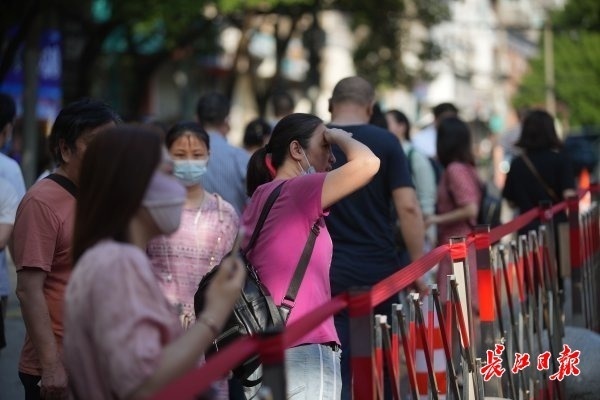 考场之外皆是爱 图集