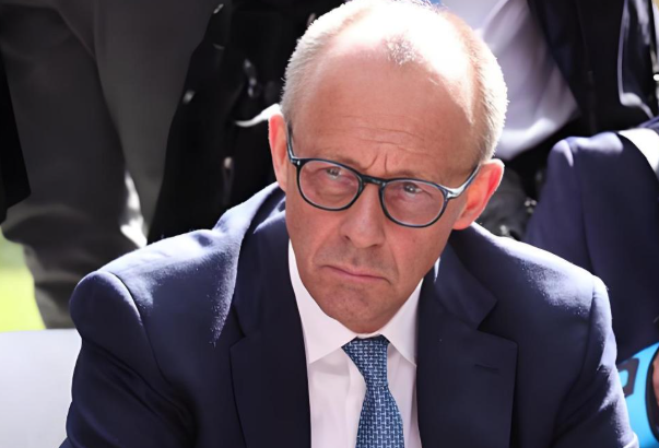 馬年新春後默茨訪華獲高規格接待 率德企高管尋求中德務實合作 - 