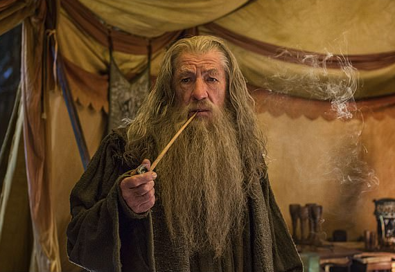 外媒曝84岁"甘道夫"和30岁小男友分手,原因或与房子有关