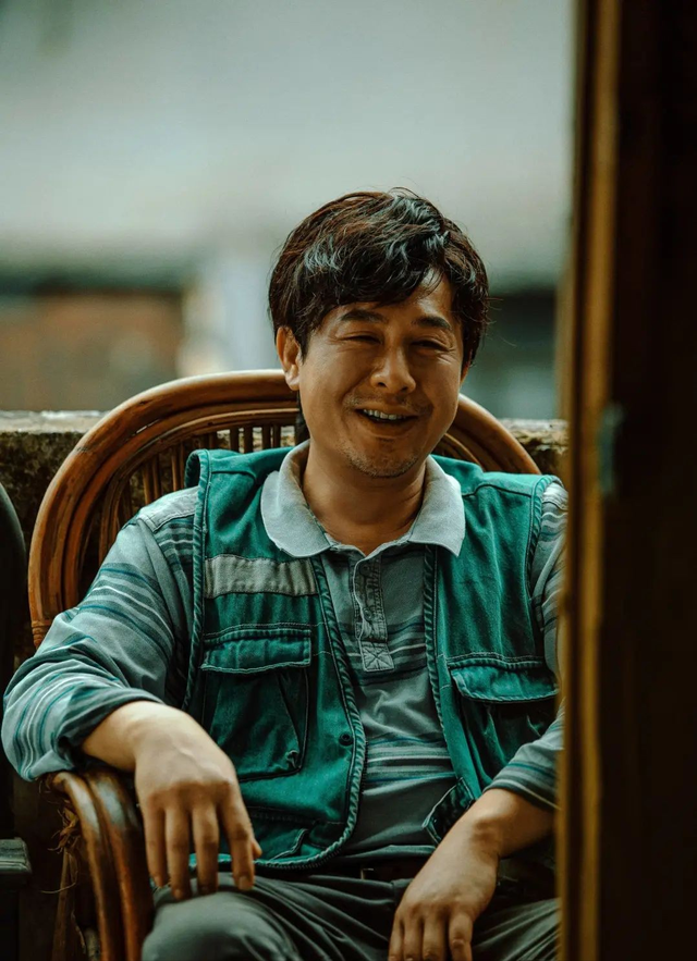 张颂文 刘德华被粉丝们给认了出来的明星大搞排场