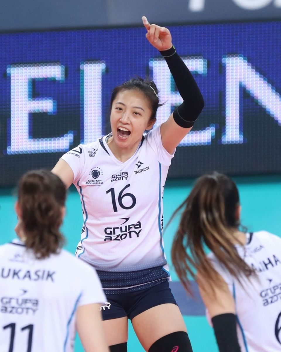 丁霞!老丁效力的波利采化工,登顶波超积分榜第一!_腾讯新闻