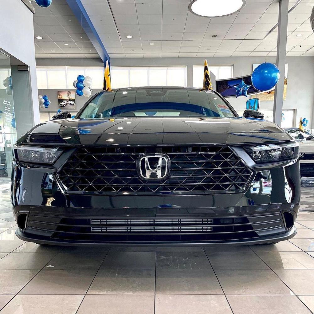 11代"雅阁"黑武士来了,颜值提升,取消2.0t引擎_腾讯新闻