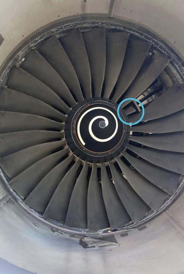 trent 700发动机其实是比较早期的a330会选配的发动机型号,而这个型号