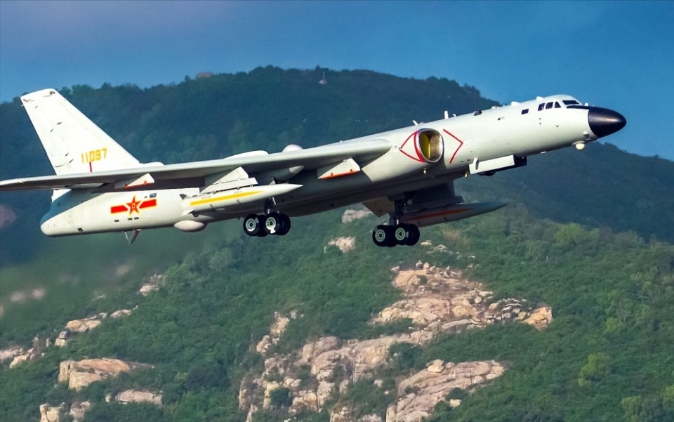 轰20实力有多强中国轰炸机迎来数量质量双登顶