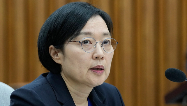 韩国总统任命韩圣淑为新国务总理