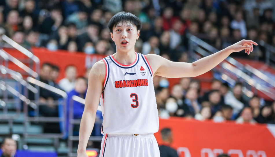 胡明轩在美国好忙碌!拍代言广告,已于今日正式开启特训!