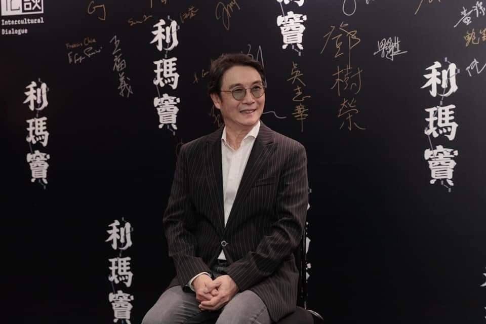 74岁刘松仁回应中风传闻：还有报道说我已经死了_腾讯新闻
