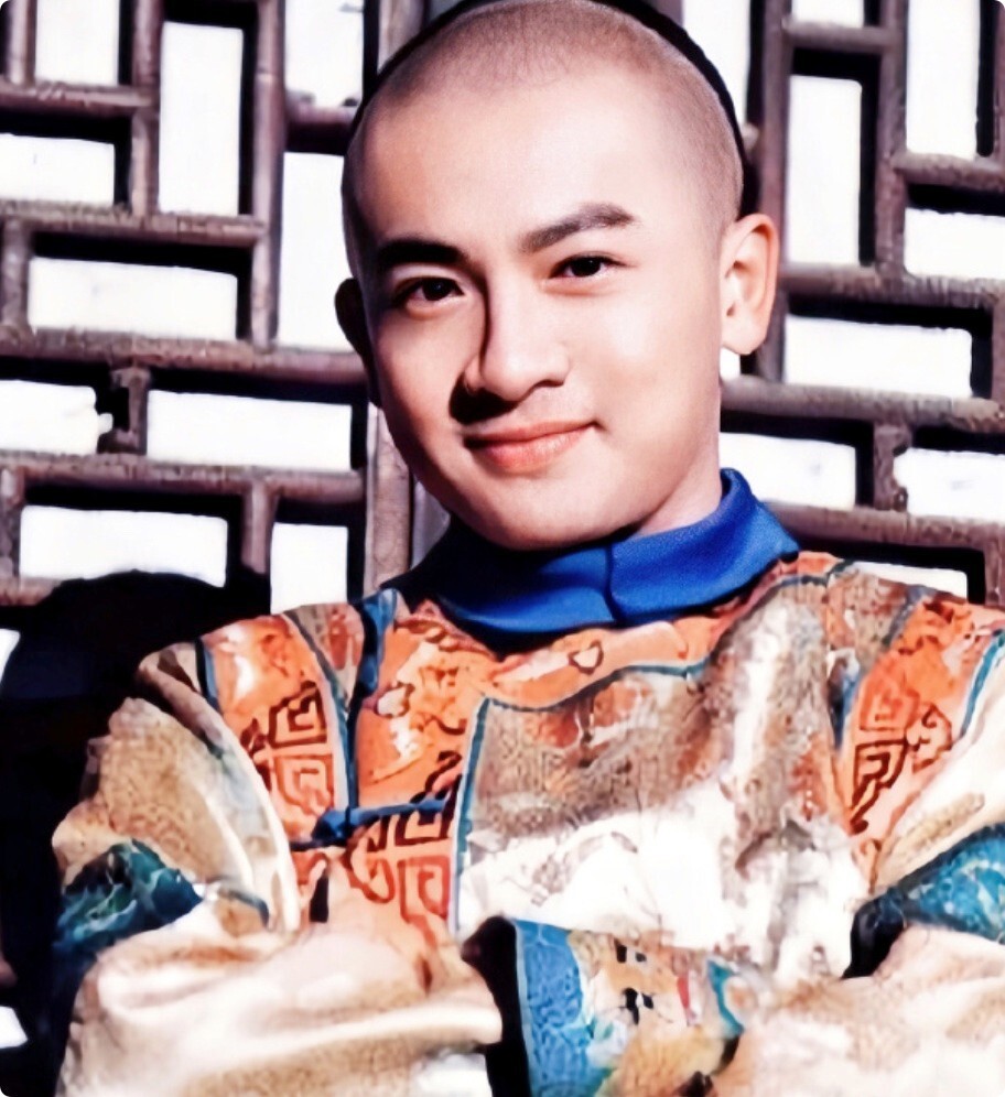 "五阿哥"一角有点狠,直接给演员划分三六九等,新版演员沦为最下层