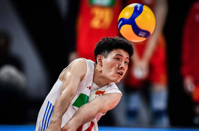 俞元泰14分,中国男排奥资赛0-3被横扫!