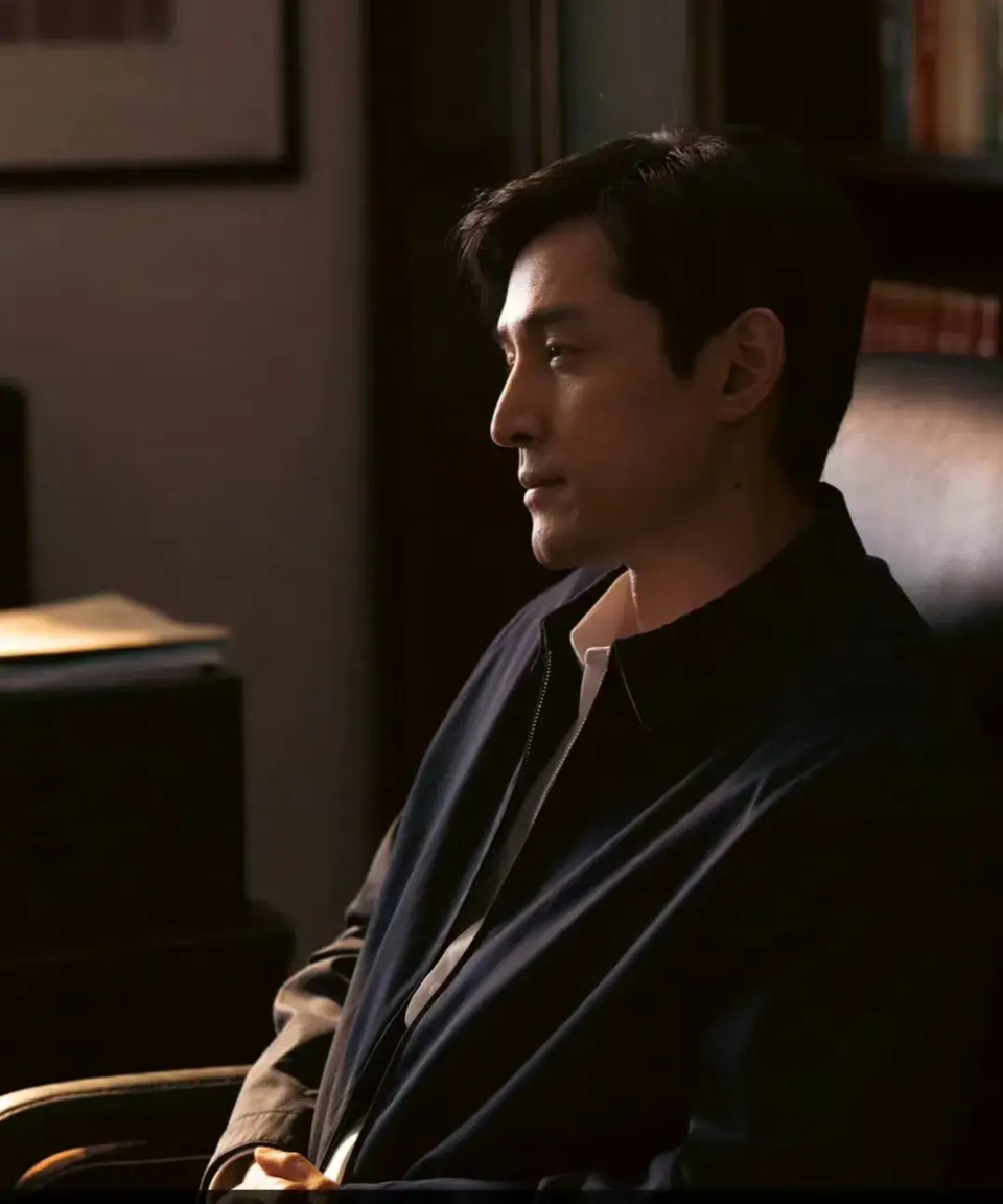 胡歌被嘲数月,零片酬出演遭质疑,究竟错在哪_腾讯新闻