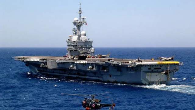 80000吨航母出海,美国卫星紧盯不放,法国海军下达新订单