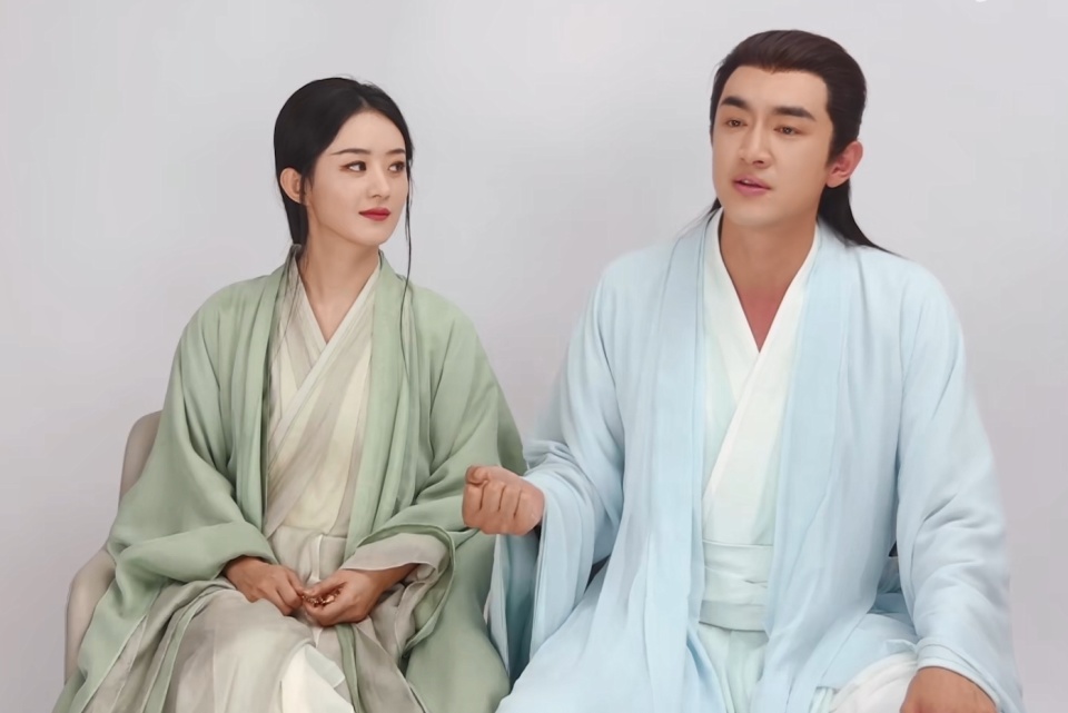 作为曾经《楚乔传》中的老搭档,赵丽颖与林更新的组合,无疑仍旧具备着