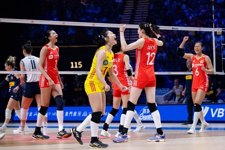 世联赛澳门站中国女排2胜2负收官,进军巴黎奥运应该不
