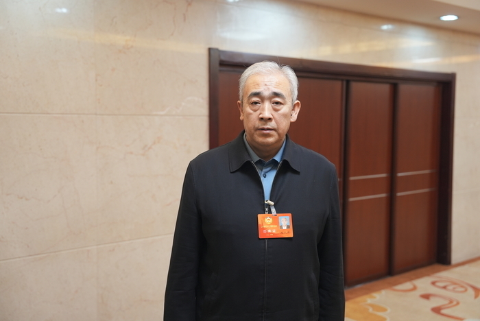 山東省政協委員趙放輝：建立省級校企對接數據中樞，實現專業、育才、崗位需求動態匹配