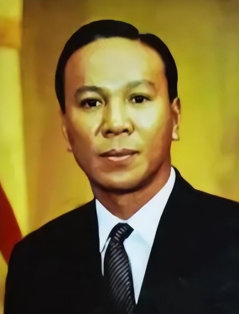 南越政权曾有百万大军，70年代美国撤军后突然垮台，为什么？_腾讯新闻