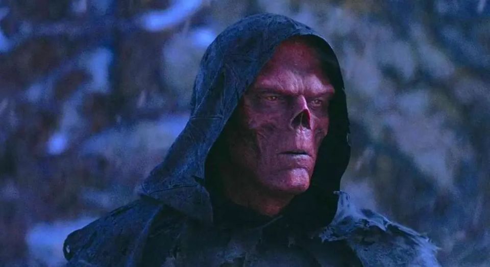 对比漫画里的角色设定,mcu对红骷髅一角的剧情开发连皮毛的程度都没有