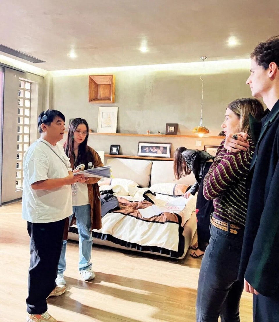 工作時長超17小時，短劇導演猝死