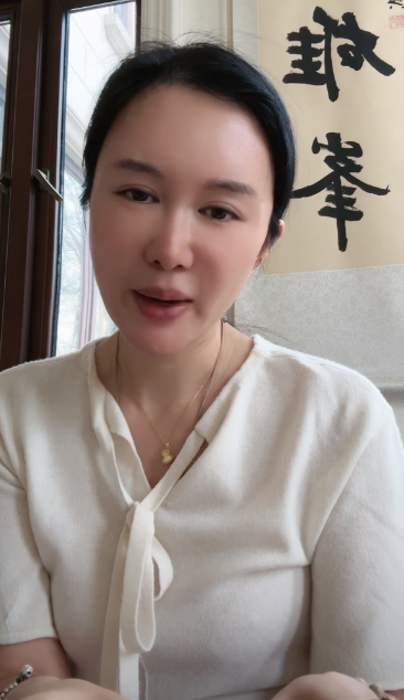 42岁杜星霖谈怀三胎过程:多次跑普陀山求子,是自然怀孕否认试管_腾讯