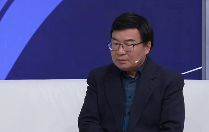 什么神仙言论？韩乔生：说不定国足可以效仿葡萄牙三连平，然后创造奇迹！_腾讯新闻