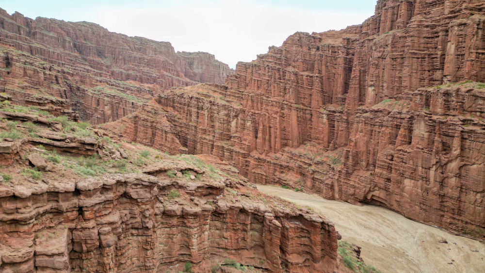 跟着环塔看新疆,温宿大峡谷,西部奇特的雅丹地质怪景