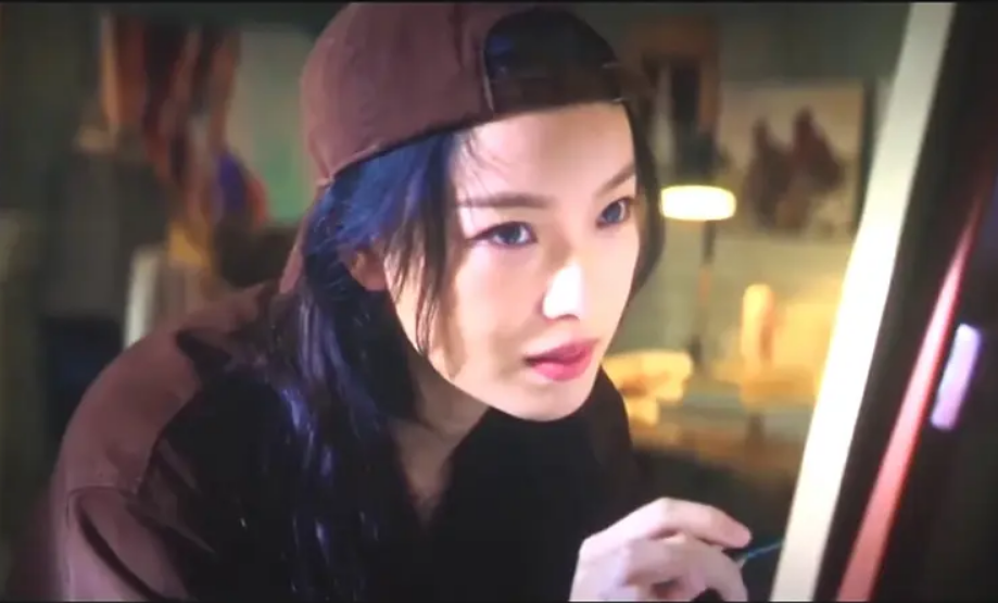 的闺蜜沈曼这么玩儿命寻找真相,是因为只要沈曼能够证明何非是凶手,那