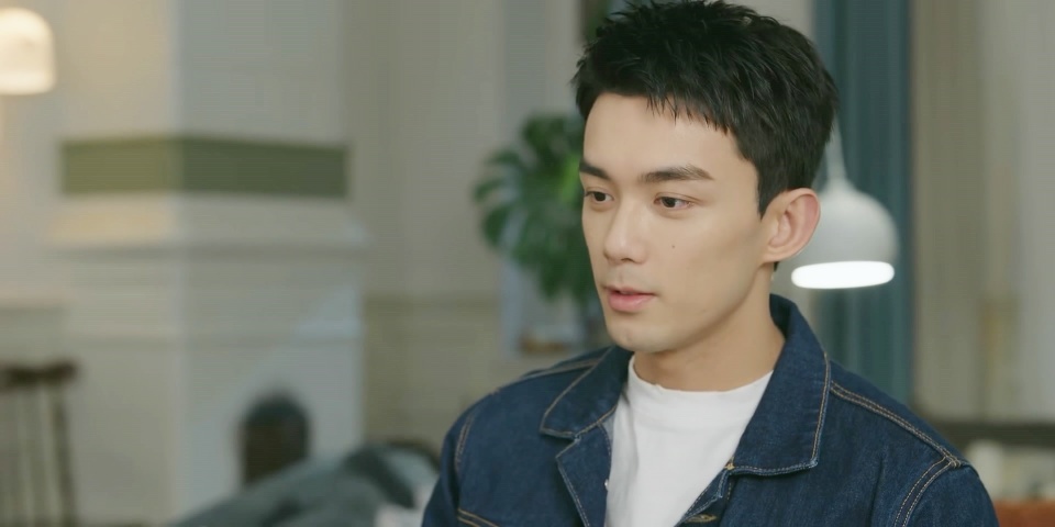 在暴雪时分:看了对吴磊颜值的评价,才发现男女审美大