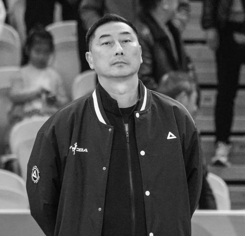 中国篮坛噩耗！52岁名帅突发疾病离世 执教联赛劲旅 培养多位人才
