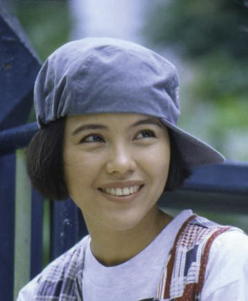 时光照相馆丨新加坡花旦郑惠玉自封"老字号":我很贵,但物超所值_腾讯