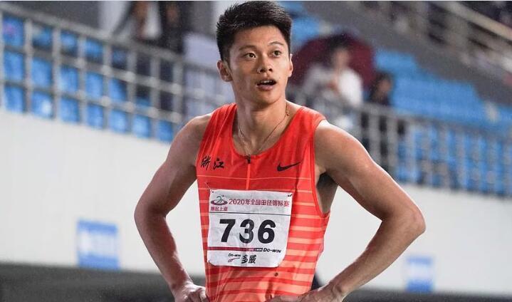 谢震业2023年首秀百米轻松夺冠 创造今年世界最好成绩 梁小静一场双冠