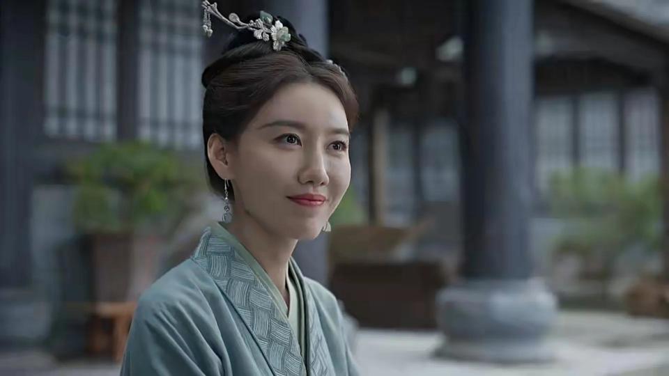 "胜似虎豹"的王夫人,身份不简单啊,难怪王启年惧内!