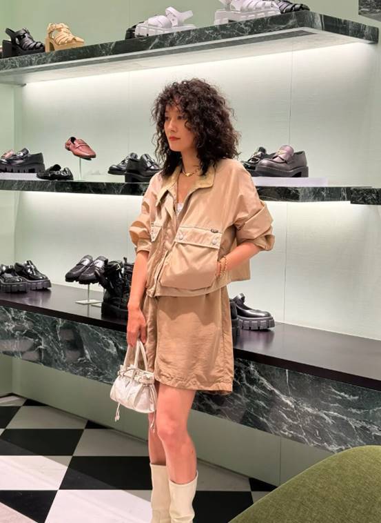 49岁马伊琍和41岁朱珠同框，对比来了