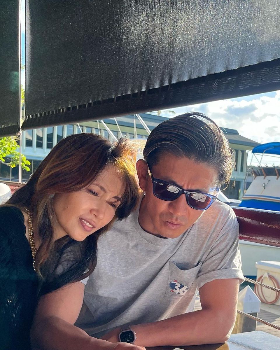 木村拓哉与妻子工藤静香罕见同框十指紧扣超恩爱力破婚变传闻