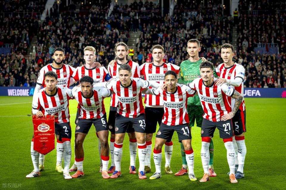 5-2，范佩西争冠劲敌踢疯，豪取5连胜，反超费耶诺德升至荷甲第一