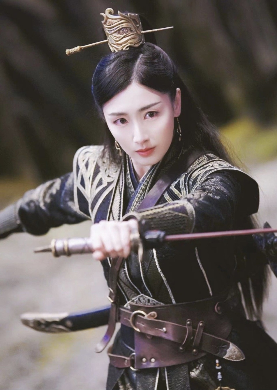 从《步步惊心》到《虎鹤妖师录》,出道13年不温不火,像"成熟版周冬雨"