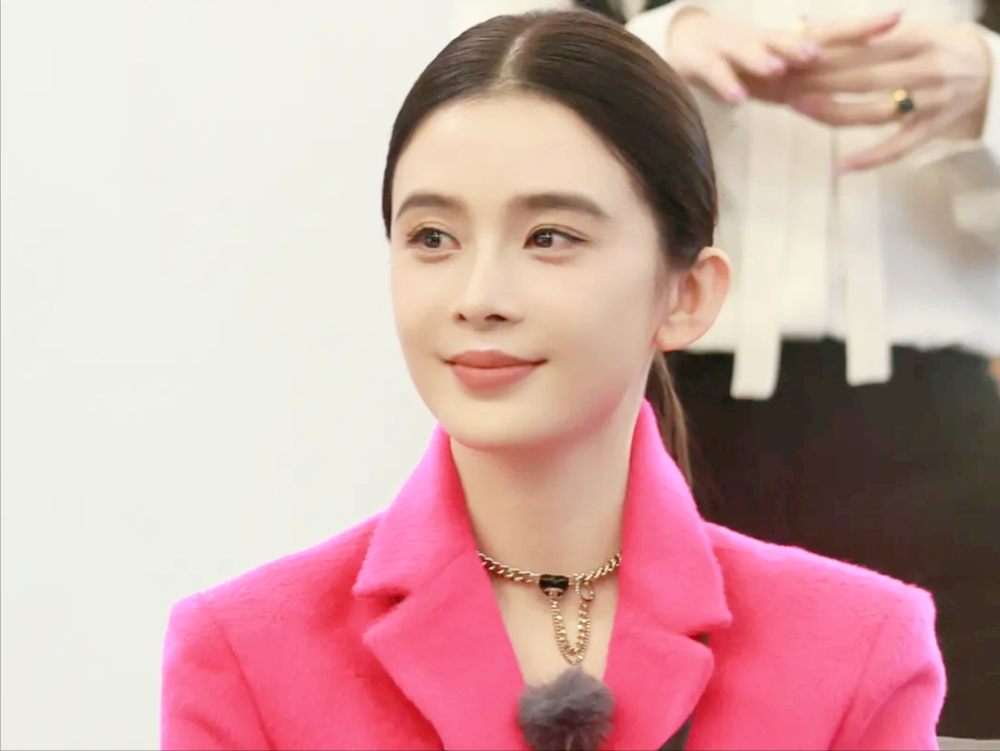从大女主到话题咖,她为何让人直呼:可惜_腾讯新闻