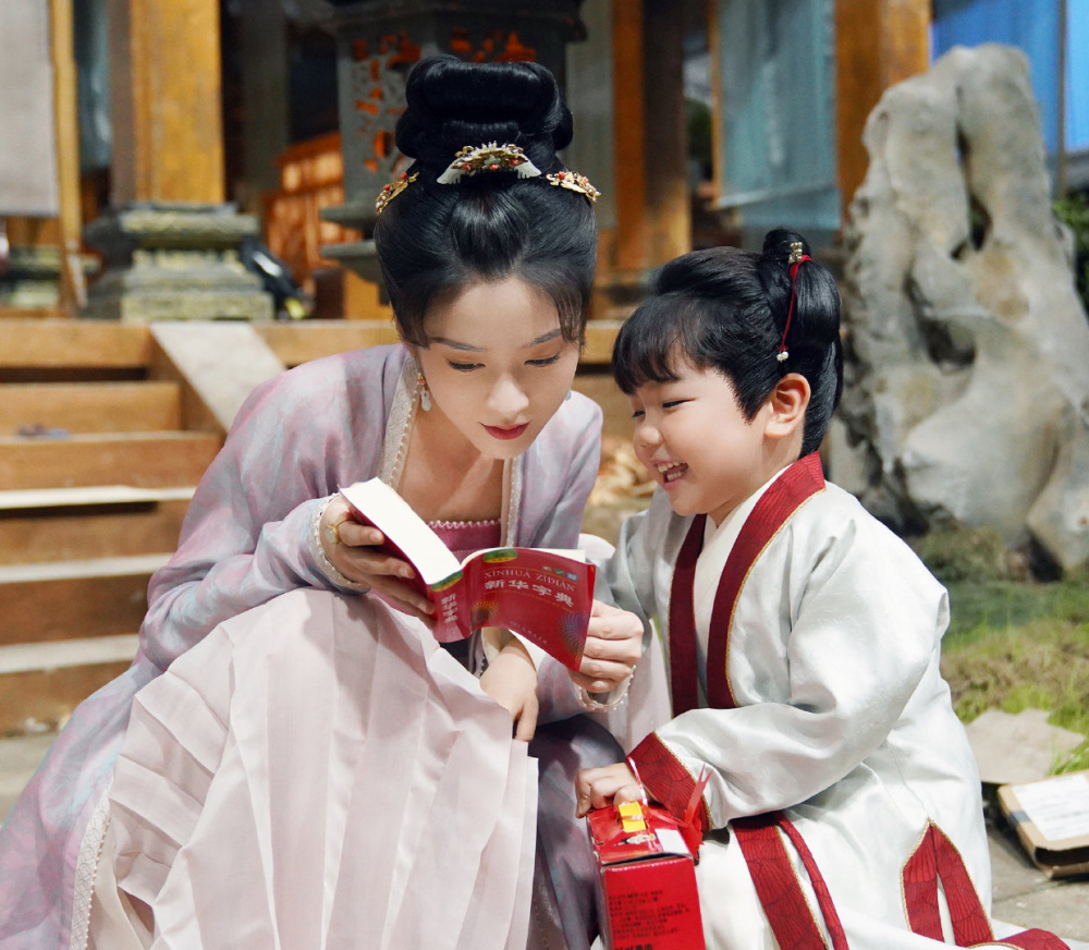 张雪迎邢昭林《择君记》,白富美带球相亲,两任前夫穷追不舍_腾讯新闻