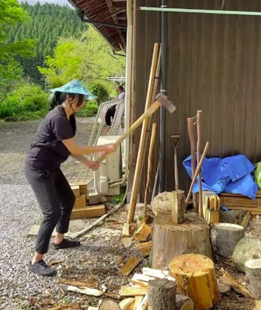 蒙嘉慧隱居日本，鄭伊健嚴(yán)肅喊話偷拍的網(wǎng)友，曝兩人丁克生活日常