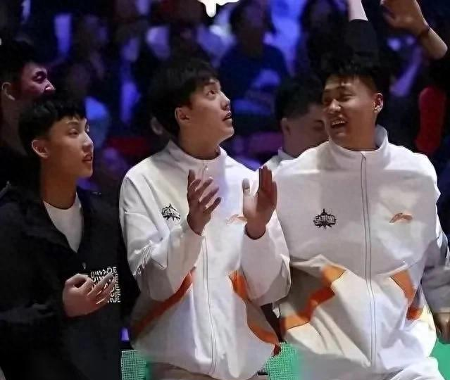 补强关键拼图，杜锋再迎爱将助阵，冲冠希望重燃