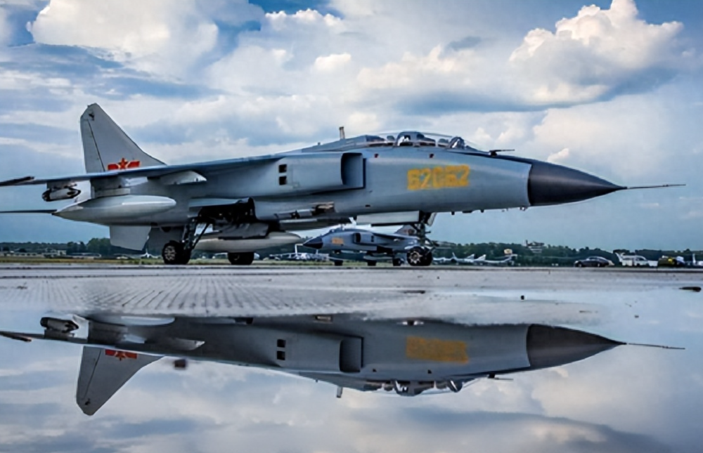 �ټ���ս��ʱ����200�ܼߺ�-7A����лĻ