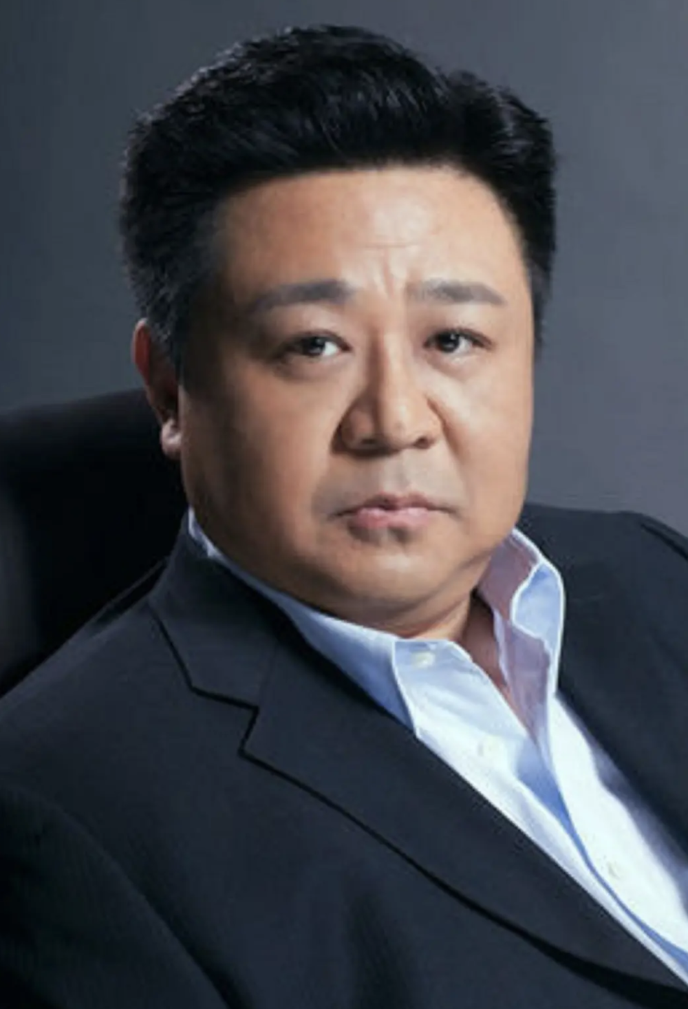 演员梁冠华:我这辈子最正确的决定,就是娶了倒追我的导演妻子_腾讯
