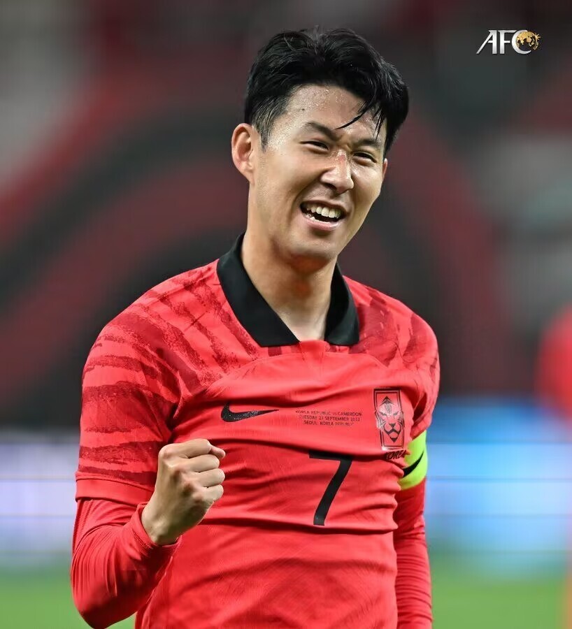 孙兴慜终破亚洲杯9年球荒 16强pk三球王争亚洲一哥?