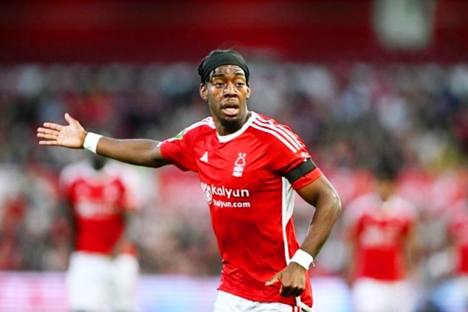 突发诺丁汉森林被罚4个联赛积分跌入降级区两年前冲超用了23年