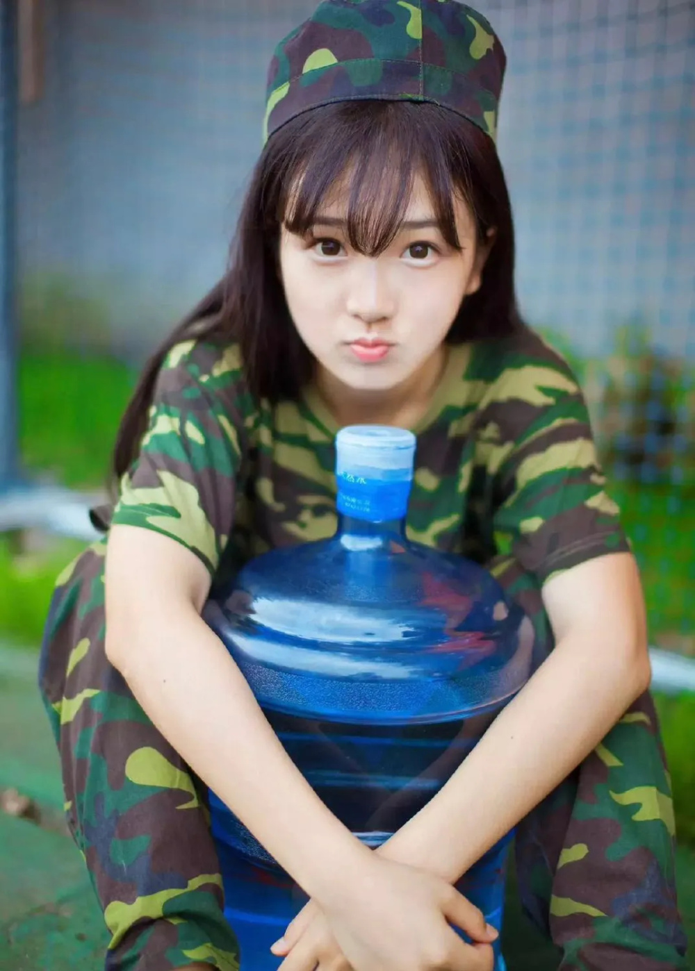 因浙大校花身份走红,演完《宁安如梦》演刘宇宁新剧,她更惊艳了_腾讯