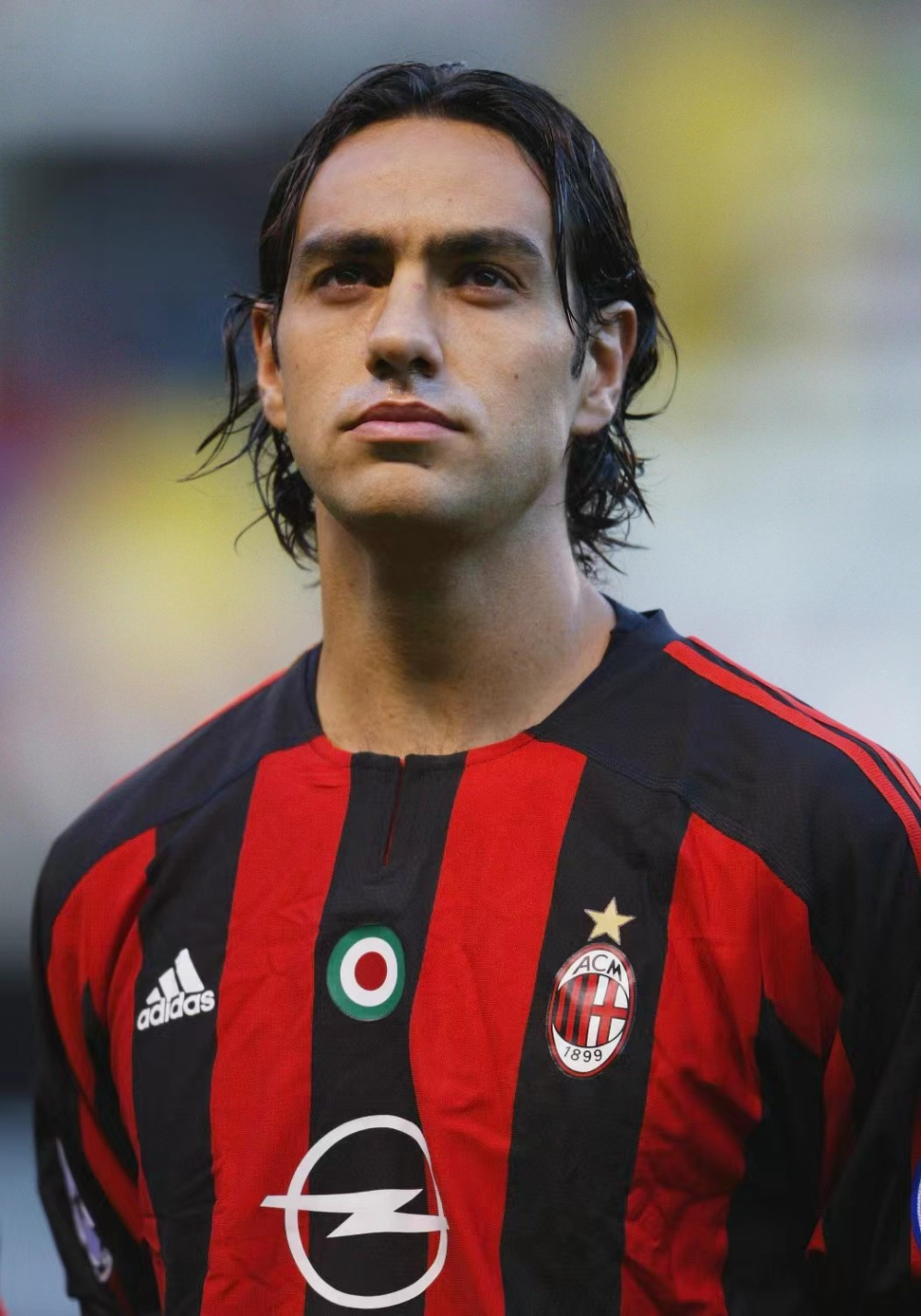 关于这样的假设,就曾经在2007年是某个国家队比赛日的时候在米兰内洛