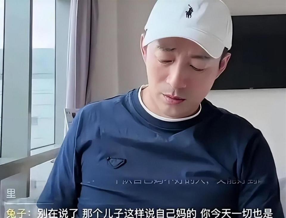 矛盾升级！张兰回应了，坦言有1万个儿子 谈小菲身世 自曝离婚内幕_腾讯新闻