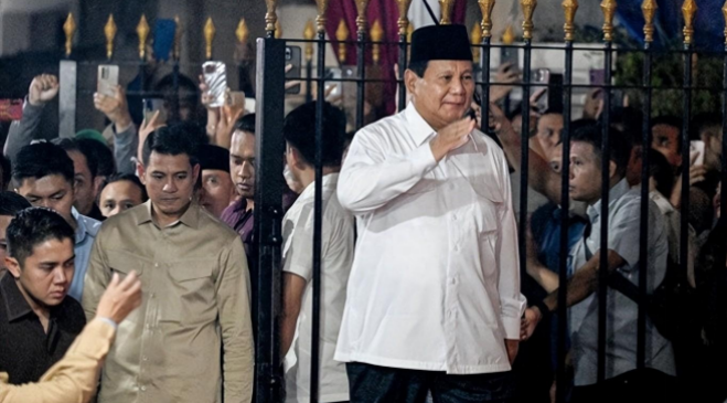 印尼当选总统普拉博沃结束访华随即赶赴日本要维持南海合作