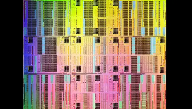IBM破纪录，1平方厘米芯片塞进1000亿个晶体管